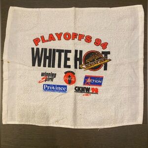 Vancouver Canucks White Hot Playoffs 1994 Official Fan Cheering Towel